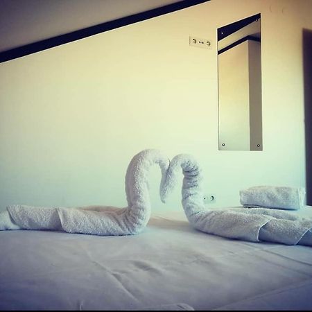 Apartment Paradise ชาชาค ภายนอก รูปภาพ